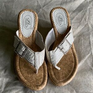 Bolaro White Thong Wedge Sandals with Decorative Buckle